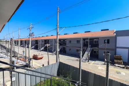 Casa de Condomínio com 2 Quartos à venda, 48m² no Restinga, Porto Alegre