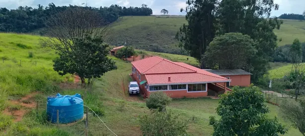 Fazenda/Sítio com 3 Quartos à venda, 193600m² no , Jacuí