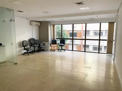 Sala Comercial para alugar, 55m² no Auxiliadora, Porto Alegre