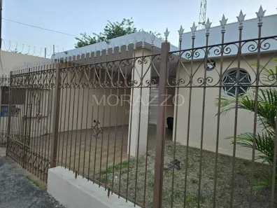 Casa com 3 Quartos para alugar, 200m² no Centro, Jacareí