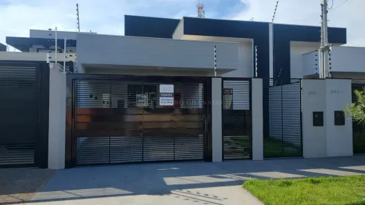Casa com 3 Quartos à venda, 139m² no Jardim Liberdade, Maringá