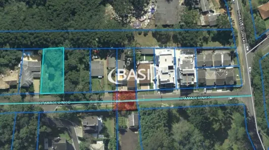 Lote/Terreno à venda, 698m² no Mossunguê, Curitiba
