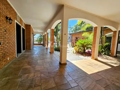 Imóvel Comercial com 3 Quartos à venda, 382m² no Vila Embaré, Valinhos