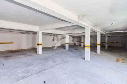 Ponto Comercial para alugar, 238m² no Portão, Curitiba