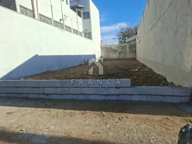 Lote/Terreno à venda, 216m² no Loteamento Villa Branca, Jacareí