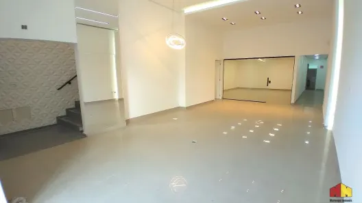 Prédio Comercial para alugar, 280m² no Vila Gomes Cardim, São Paulo