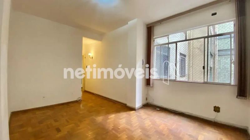 Apartamento com 2 quartos — Centro, Belo Horizonte