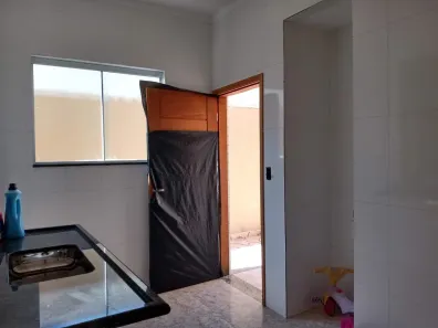 Casa de Condomínio com 2 Quartos à venda, 77m² no Mirim, Praia Grande