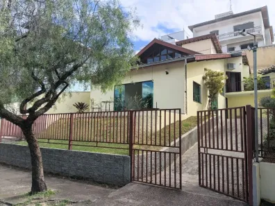 Sobrado com 3 Quartos para alugar, 178m² no Jardim Paulista I, Jundiaí
