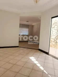 Casa com 3 Quartos para alugar, 200m² no Vigilato Pereira, Uberlândia