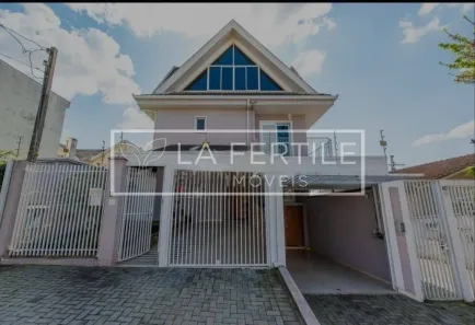 Sobrado com 4 Quartos à venda, 100m² no Guabirotuba, Curitiba
