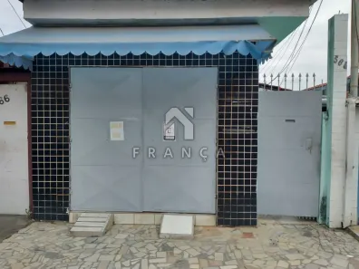 Imóvel Comercial com 3 Quartos à venda, 175m² no Parque Santo Antônio, Jacareí