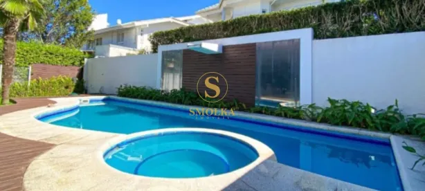 Casa com 5 Quartos à venda, 380m² no Jurerê Internacional, Florianópolis