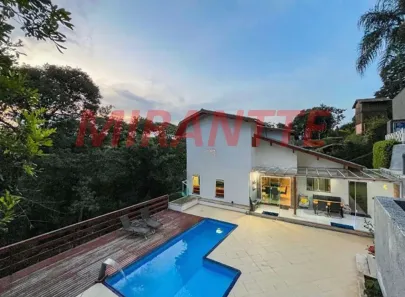 Casa de Condomínio com 4 Quartos à venda, 300m² no Caraguatá, Mairiporã