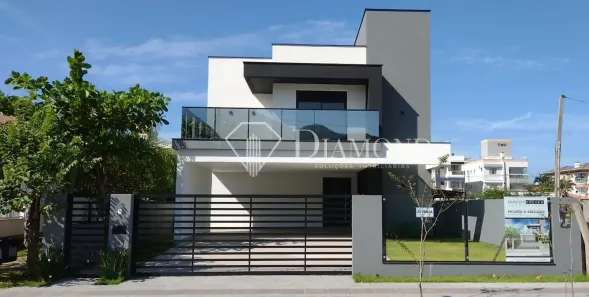 Casa com 3 Quartos à venda, 214m² no , Governador Celso Ramos