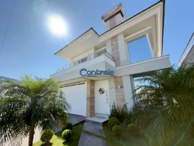 Casa com 3 Quartos à venda, 257m² no Pedra Branca, Palhoça