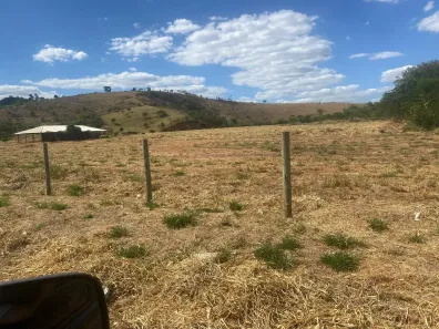 Lote/Terreno à venda, 3000m² no Santa Rita, Governador Valadares