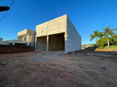 Galpão/Depósito/Armazém para alugar, 370m² no Centro, Camboriú