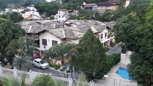 Casa de Condomínio com 2 Quartos à venda, 85m² no Baldeador, Niterói