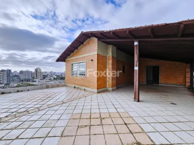Casa com 4 Quartos à venda, 347m² no Medianeira, Porto Alegre