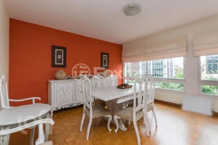Apartamento com 4 Quartos à venda, 167m² no Moinhos de Vento, Porto Alegre