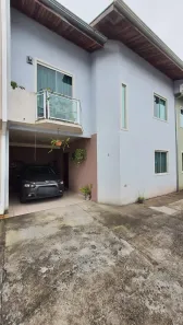 Sobrado com 3 Quartos à venda, 101m² no Pinheirinho, Curitiba