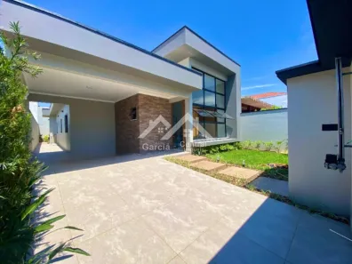 Casa com 3 Quartos à venda, 137m² no Balneário Três Marias, Peruíbe