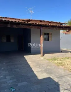 Casa com 3 Quartos à venda, 100m² no Jardim das Palmeiras, Uberlândia