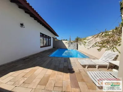 Casa com 3 Quartos à venda, 137m² no Parque Turistico, Peruíbe
