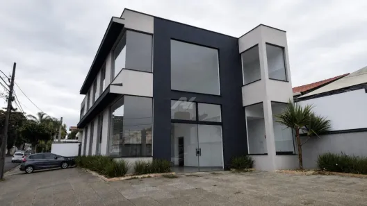 Ponto Comercial para alugar, 316m² no Nova Campinas, Campinas