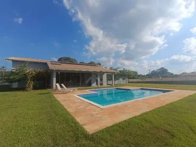 Fazenda/Sítio com 4 Quartos à venda, 313m² no Recanto dos Pinheiros, Cambé