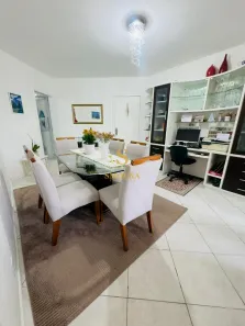 Apartamento com 3 Quartos à venda, 92m² no Coqueiros, Florianópolis