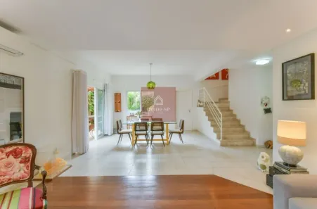 Casa de Condomínio com 4 Quartos à venda, 273m² no Campo Belo, São Paulo