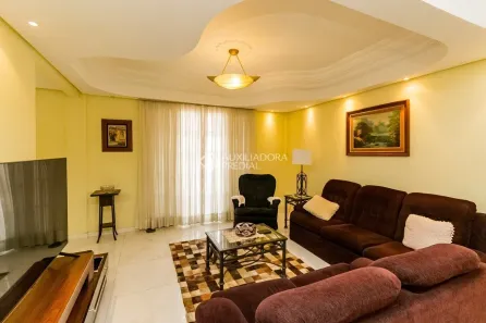 Apartamento com 3 Quartos para alugar, 130m² no Santana, Porto Alegre