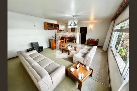 Casa com 3 Quartos à venda, 225m² no Vila Ester (Zona Norte), São Paulo