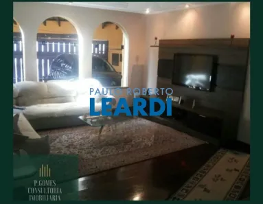 Sobrado com 3 Quartos para alugar, 160m² no Parque Alves de Lima, São Paulo