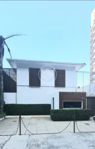 Casa com 11 Quartos à venda, 337m² no Indianópolis, São Paulo
