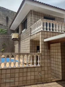 Sobrado com 4 Quartos à venda, 390m² no Bosque da Saúde, São Paulo