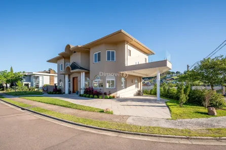 Casa de Condomínio com 3 Quartos à venda, 325m² no Vila Nova, Porto Alegre