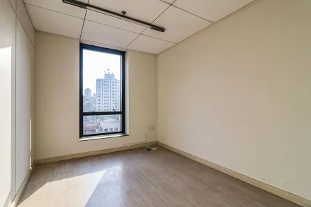 Ponto Comercial para alugar, 40m² no Jardim Londrina, São Paulo