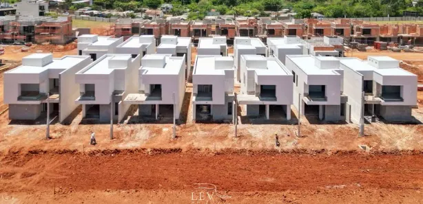 Sobrado com 3 Quartos à venda, 136m² no São Vicente, Gravataí