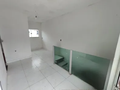 Casa com 2 Quartos para alugar, 52m² no Goiânia, Belo Horizonte