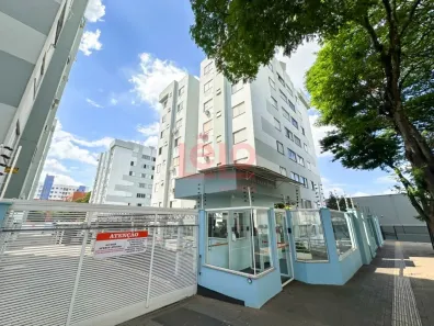 Apartamento com 3 Quartos para alugar, 69m² no Vila Marumby, Maringá