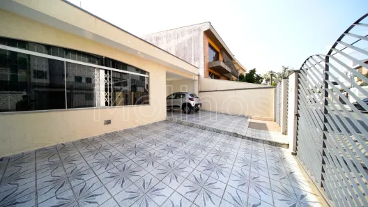 Casa com 3 Quartos à venda, 217m² no Jardim Textil, São Paulo