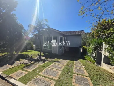 Casa de Condomínio com 3 Quartos à venda, 342m² no Jardim Indaiá, Embu das Artes