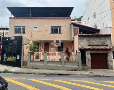 Sobrado com 3 Quartos à venda, 248m² no Paineiras, Juiz de Fora