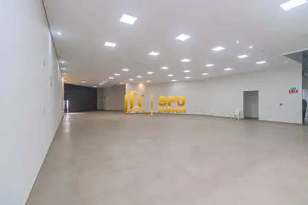 Galpão/Depósito/Armazém para alugar, 669m² no Santo Amaro, São Paulo