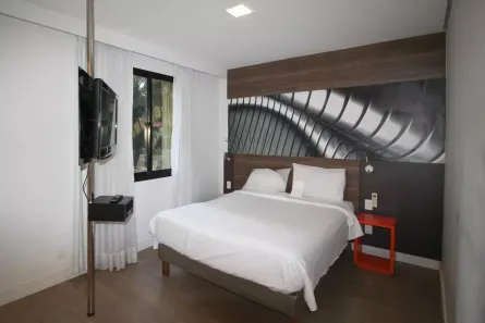 Kitnet com 1 Quarto à venda, 30m² no Planalto Paulista, São Paulo