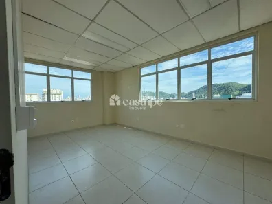 Sala Comercial para alugar, 58m² no Vila Mathias, Santos