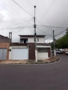 Casa com 4 Quartos à venda, 203m² no Cidade Universitária, Maceió